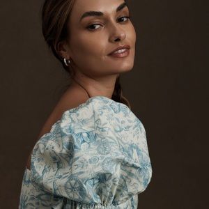 Meet your Posher, Chrissy